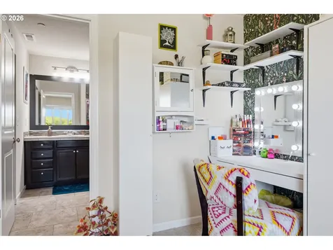 9225 N Boxwood Street Camas WA 98607