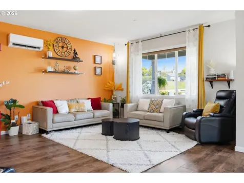 9225 N Boxwood Street Camas WA 98607