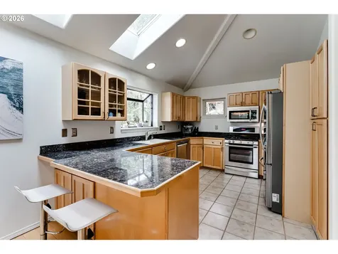 2736 Kismet Way Eugene OR 97405