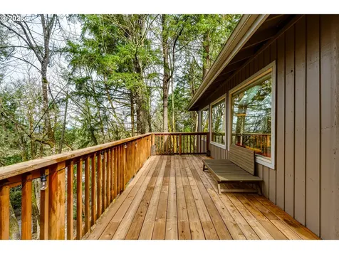 2736 Kismet Way Eugene OR 97405