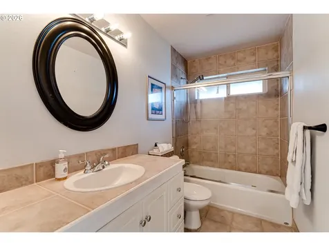 2736 Kismet Way Eugene OR 97405