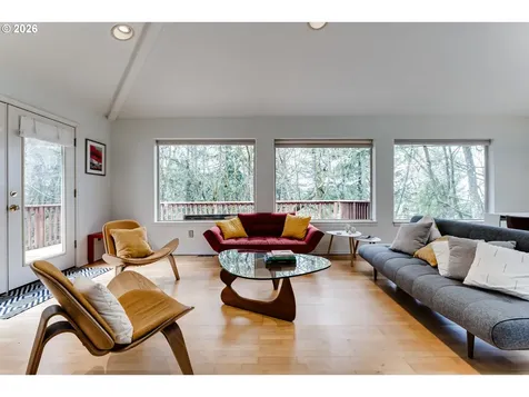 2736 Kismet Way Eugene OR 97405