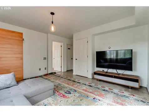 2736 Kismet Way Eugene OR 97405
