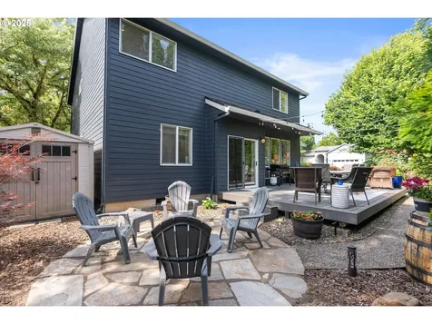 8775 SW Comanche Way Tualatin OR 97062