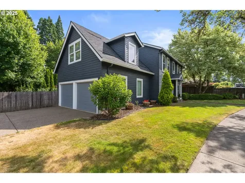 8775 SW Comanche Way Tualatin OR 97062