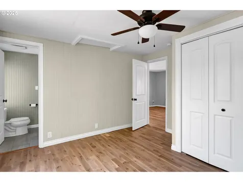157 E Elmore Street Lebanon OR 97355