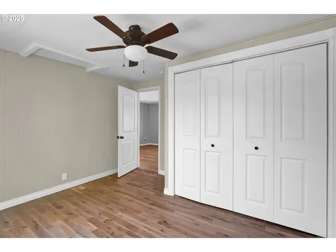 157 E Elmore Street Lebanon OR 97355