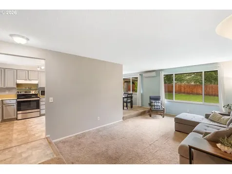 525 NW 83rd Street Vancouver WA 98665