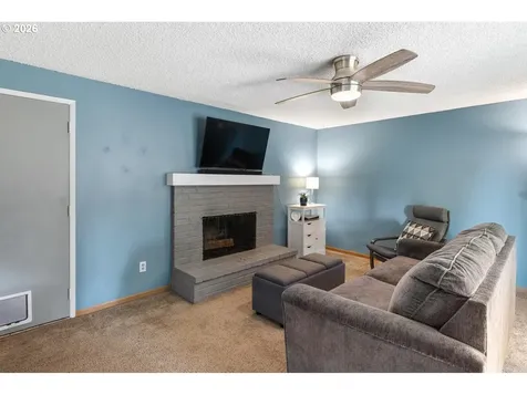 525 NW 83rd Street Vancouver WA 98665