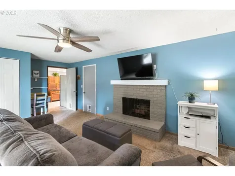 525 NW 83rd Street Vancouver WA 98665