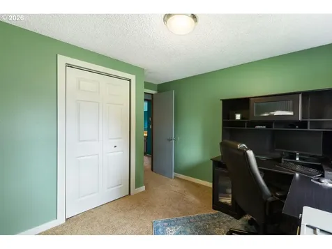 525 NW 83rd Street Vancouver WA 98665