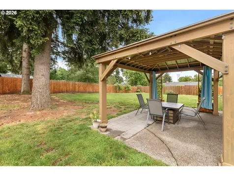 525 NW 83rd Street Vancouver WA 98665