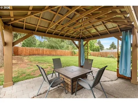 525 NW 83rd Street Vancouver WA 98665