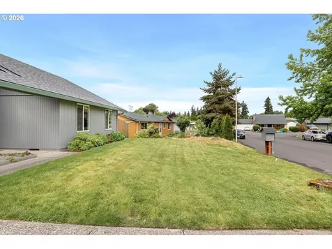 525 NW 83rd Street Vancouver WA 98665