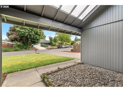 525 NW 83rd Street Vancouver WA 98665