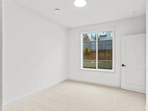403 W 19th Street La Center WA 98629
