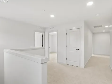 403 W 19th Street La Center WA 98629
