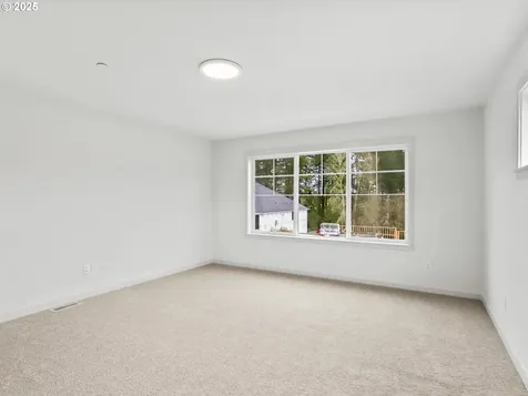 403 W 19th Street La Center WA 98629