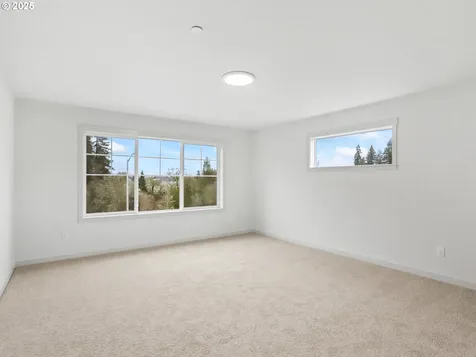 403 W 19th Street La Center WA 98629