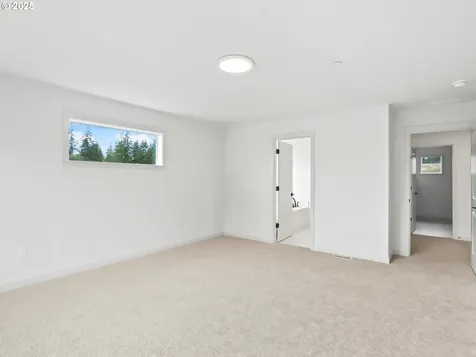 403 W 19th Street La Center WA 98629