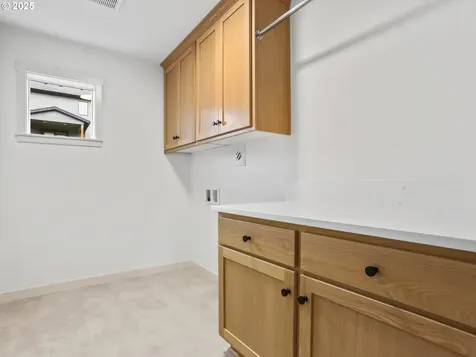 403 W 19th Street La Center WA 98629