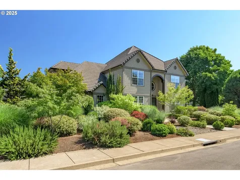 2808 Edgewater Drive Eugene OR 97401