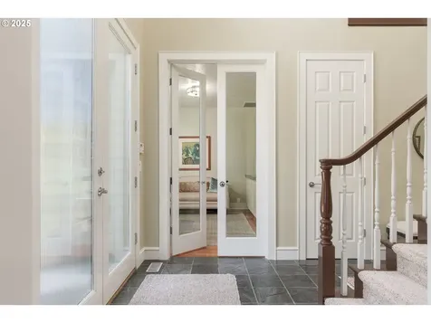 2808 Edgewater Drive Eugene OR 97401