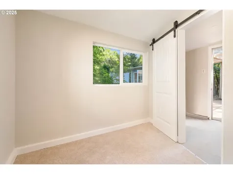 7724 SE 21st Avenue Portland OR 97202