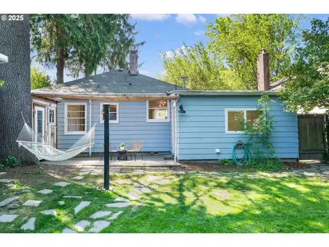 7724 SE 21st Avenue Portland OR 97202