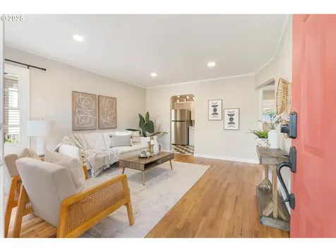 7724 SE 21st Avenue Portland OR 97202