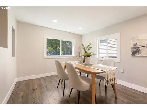 7724 SE 21st Avenue Portland OR 97202