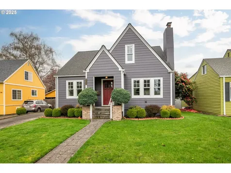 2714 Fir Street Longview WA 98632