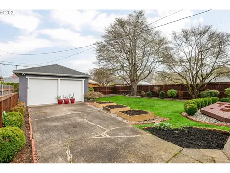 2714 Fir Street Longview WA 98632