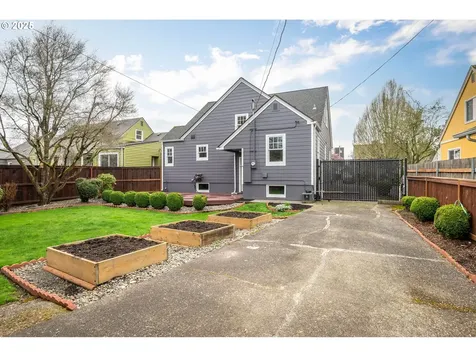 2714 Fir Street Longview WA 98632