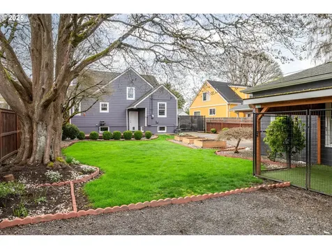 2714 Fir Street Longview WA 98632