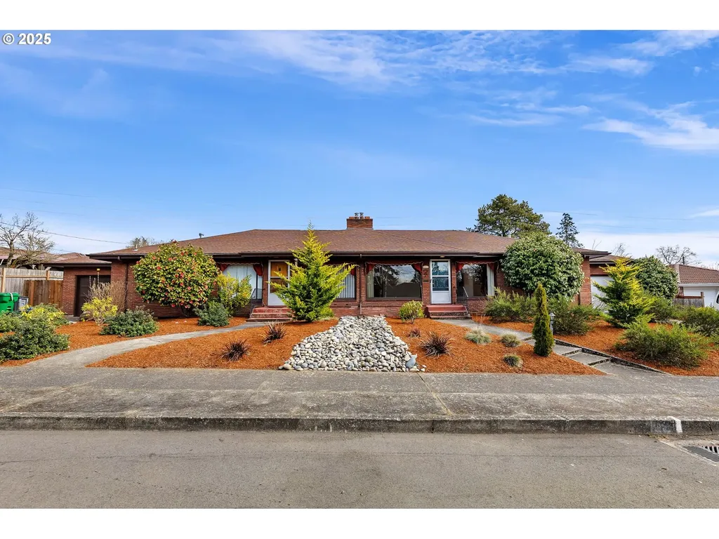 4211 NW Lavina Street Vancouver WA 98660