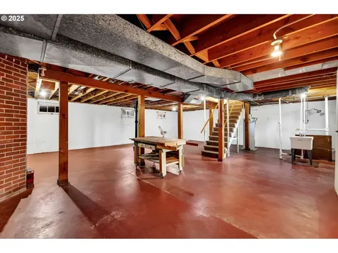 4211 NW Lavina Street Vancouver WA 98660