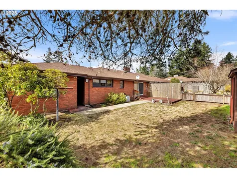 4211 NW Lavina Street Vancouver WA 98660