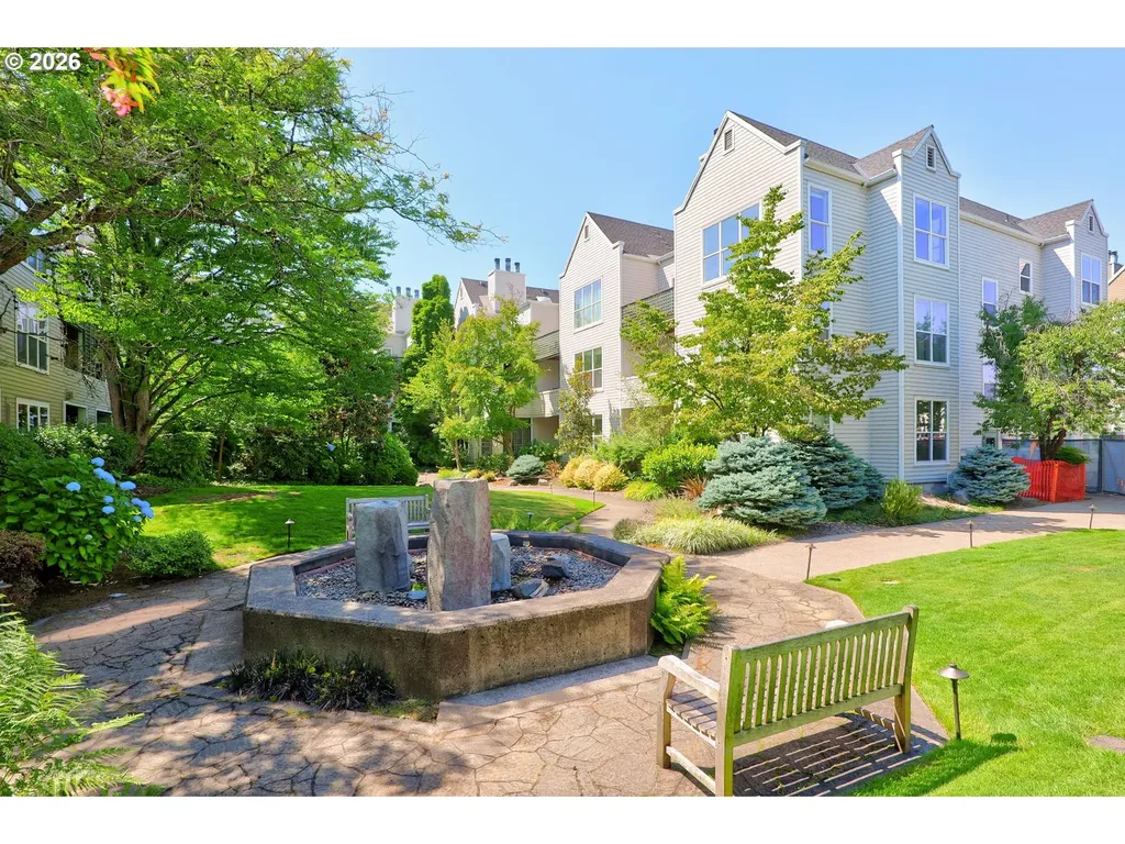 1710 S Harbor Way Portland OR 97201