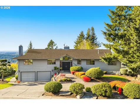 2369 Palisades Crest Drive Lake Oswego OR 97034