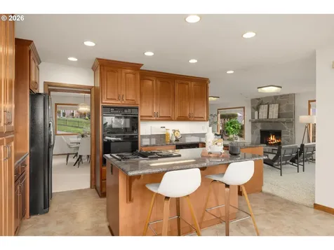 2369 Palisades Crest Drive Lake Oswego OR 97034