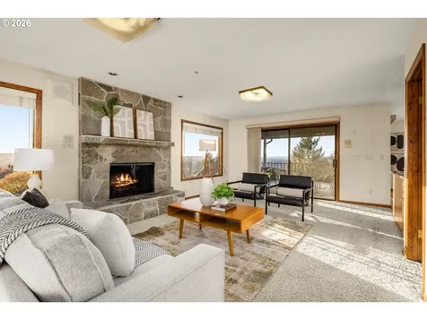 2369 Palisades Crest Drive Lake Oswego OR 97034