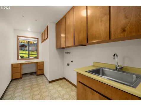 2369 Palisades Crest Drive Lake Oswego OR 97034
