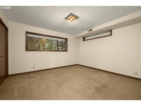 2369 Palisades Crest Drive Lake Oswego OR 97034