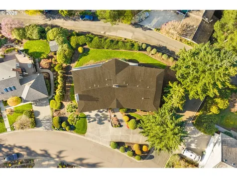 2369 Palisades Crest Drive Lake Oswego OR 97034