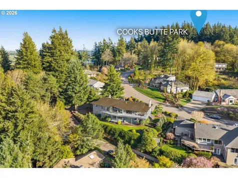 2369 Palisades Crest Drive Lake Oswego OR 97034