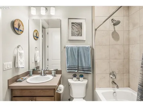 11402 SE Cheerful Way Happy Valley OR 97086