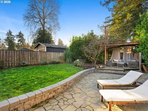4725 NE 100th Avenue Portland OR 97220