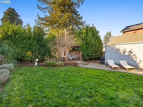 4725 NE 100th Avenue Portland OR 97220