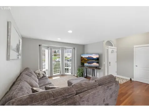 684 NW Jasper Street Dallas OR 97338